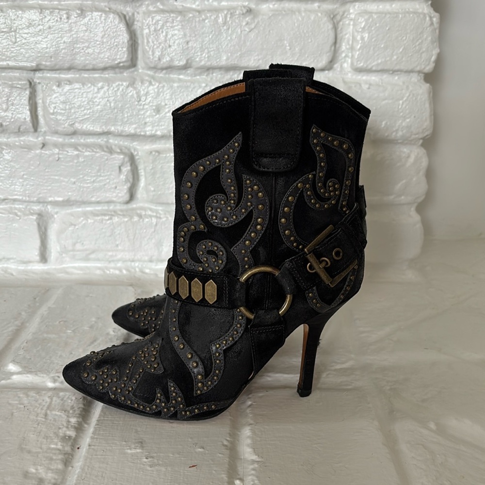 Cowboy Boots with High Heels